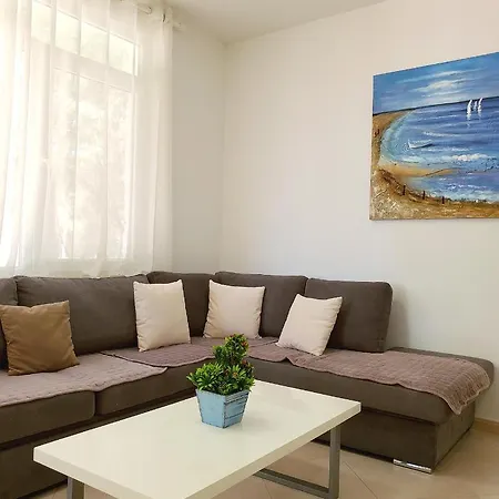 Dori Lura 2 Apartment *
